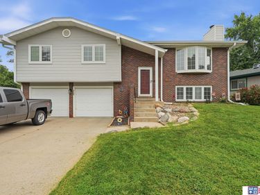 3120 Onyx Court, Lincoln, NE 68516