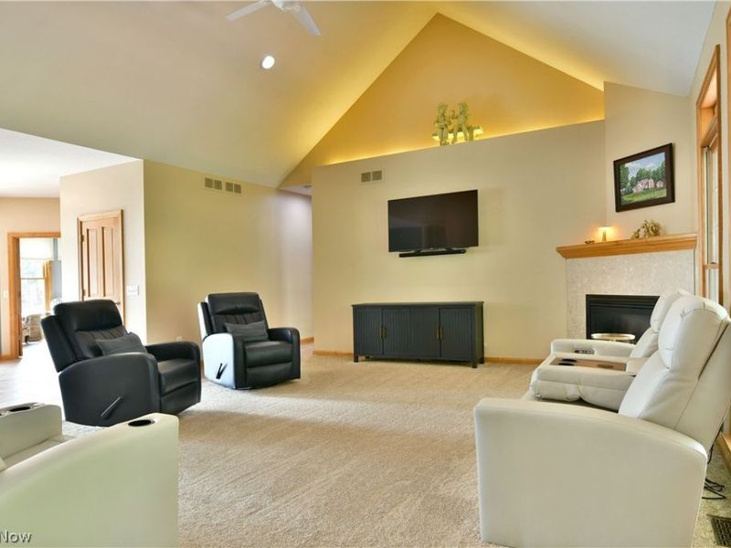 9216 Warren Painesville Road, North Bloomfield, OH 44450 Photo 15