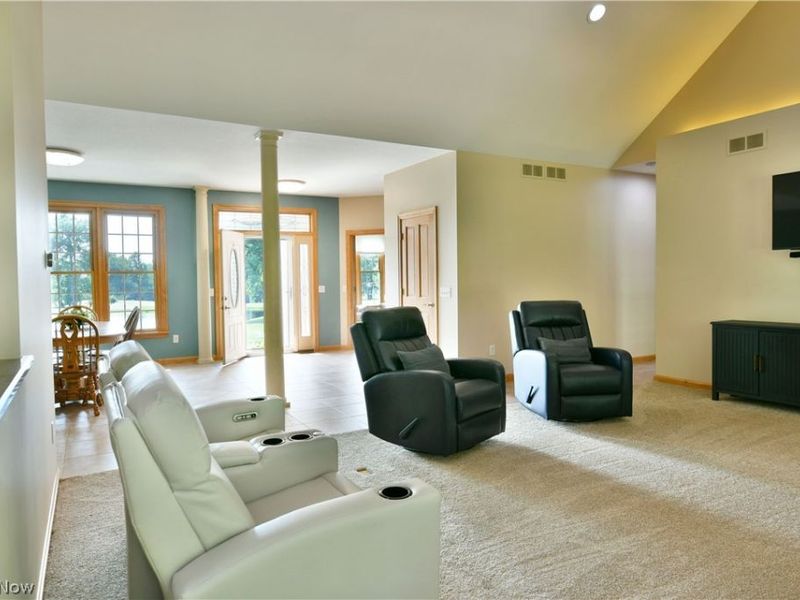 9216 Warren Painesville Road, North Bloomfield, OH 44450 Photo 16