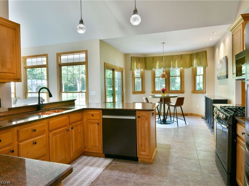9216 Warren Painesville Road, North Bloomfield, OH 44450 Photo 22