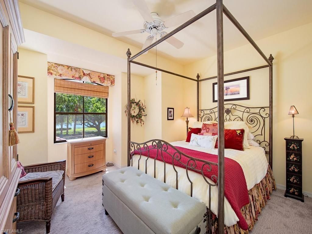 160 Vintage Cir, Unit 202, Naples, FL 34119 Photo
