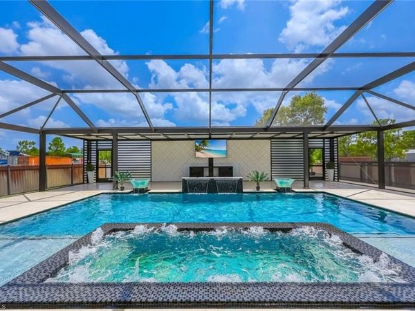 2968 41st AVE NE, NAPLES, FL 34120