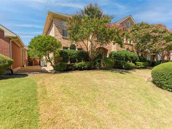 1812 Canoe Way, Carrollton, TX 75010