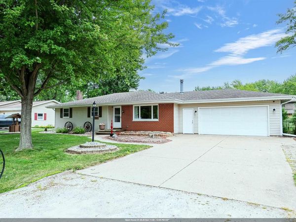 1461 HOME AVENUE, Menasha, WI 54952