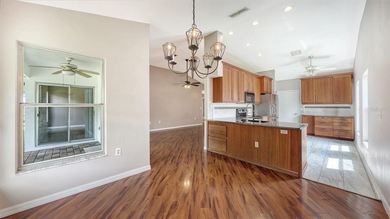 4910 6th Avenue E, Bradenton, FL 34208 Photo