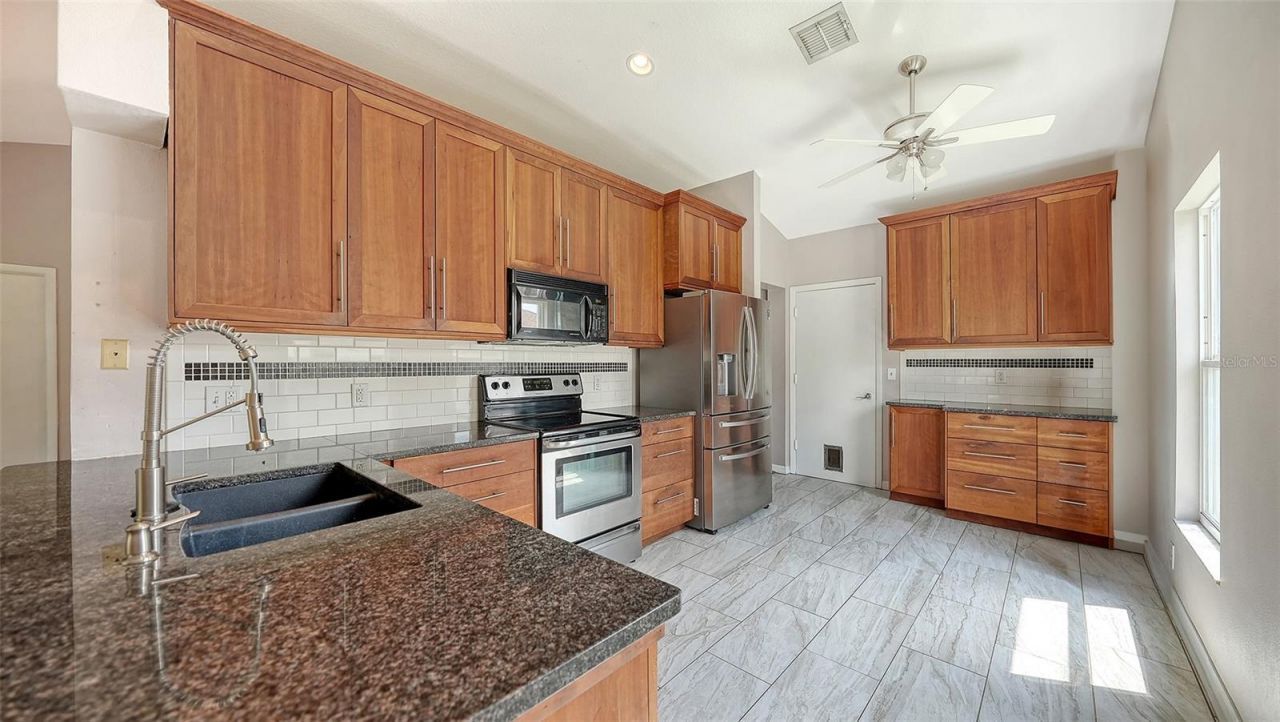 4910 6th Avenue E, Bradenton, FL 34208 Photo