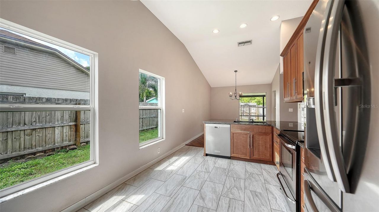 4910 6th Avenue E, Bradenton, FL 34208 Photo