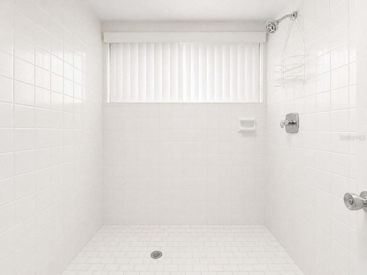 2675 Gulf Of Mexico Drive, Unit 203, Longboat Key, FL 34228 Photo