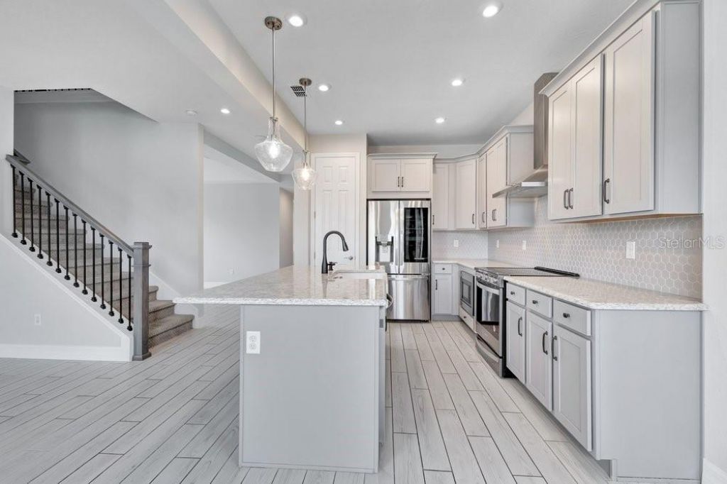 11902 Landing Point Loop , Orlando, FL 32832 Photo