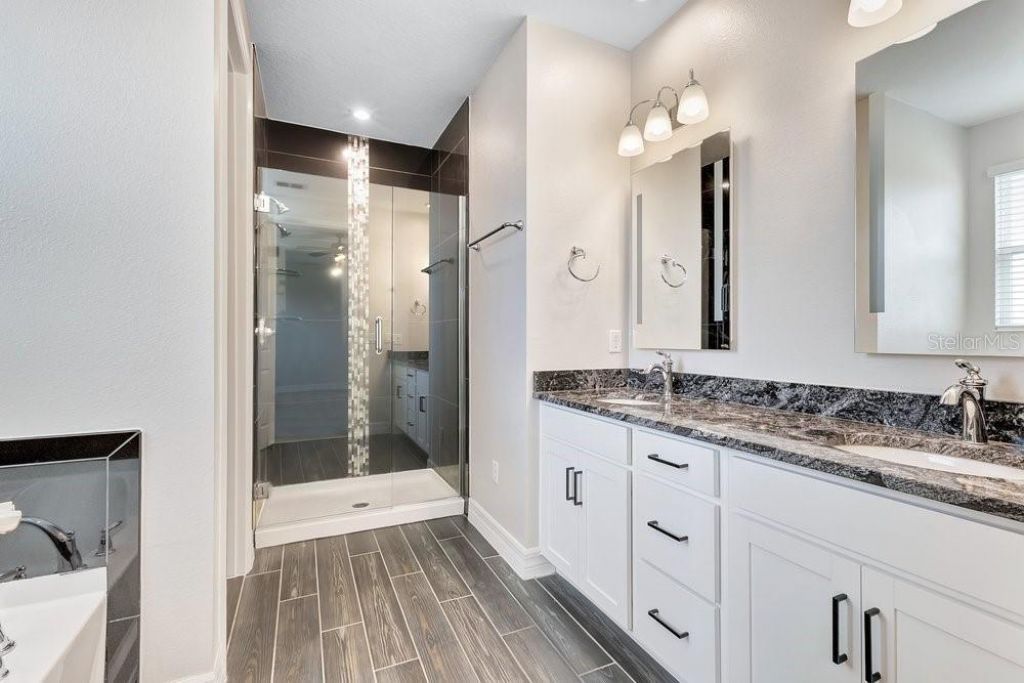 11902 Landing Point Loop , Orlando, FL 32832 Photo