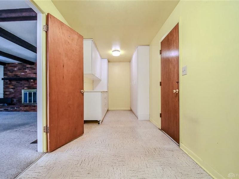 2228 E Whipp Road, Kettering, OH 45440 Photo 15