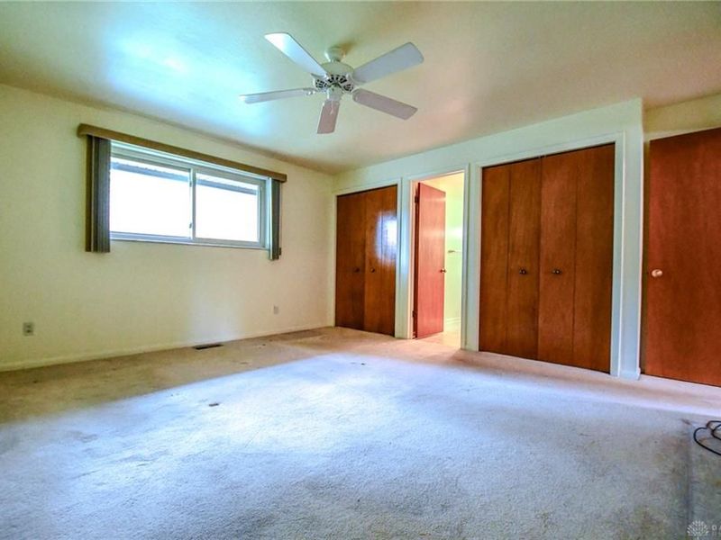 2228 E Whipp Road, Kettering, OH 45440 Photo 18