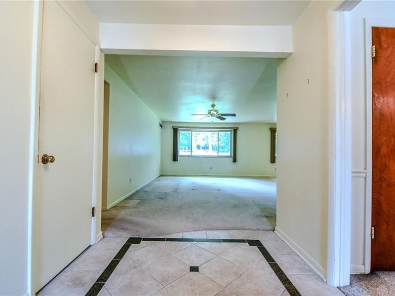 2228 E Whipp Road, Kettering, OH 45440 Photo 4