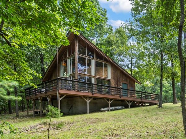 174 Black Bear Road , Kansas, OK 74347