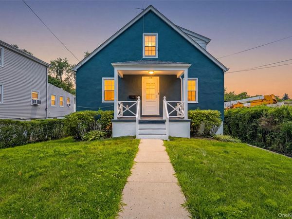 20 S Washington Avenue , Hartsdale, NY 10530