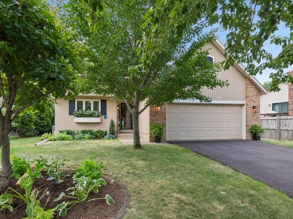 10441 Lee Drive, Eden Prairie, MN 55347