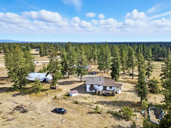14510 W Pine Bluff Rd, Spokane, WA 99026