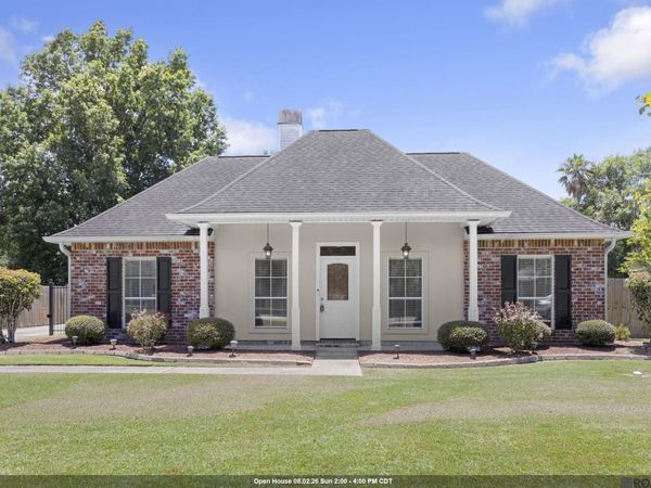 10288 Carter Hills Ave, Denham Springs, LA 70726