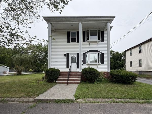 5 Bliss St, Unit 2, Taunton, MA 02780