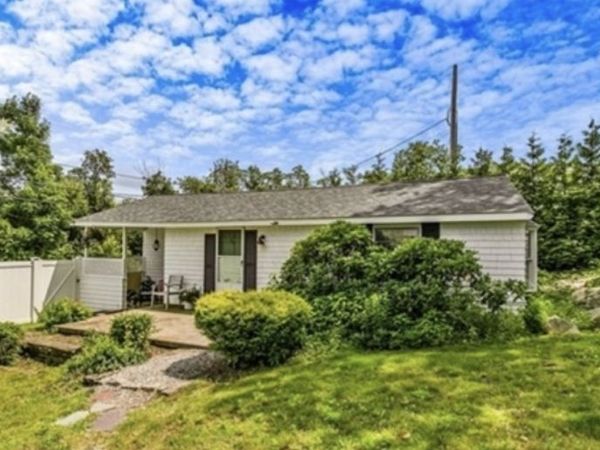 92 Atlantic - Cottage, Cohasset, MA 02025