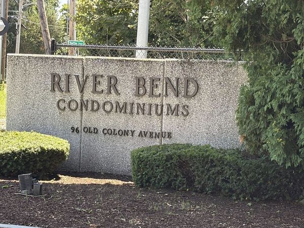 96 Old Colony Avenue, Unit 123, Taunton, MA 02718
