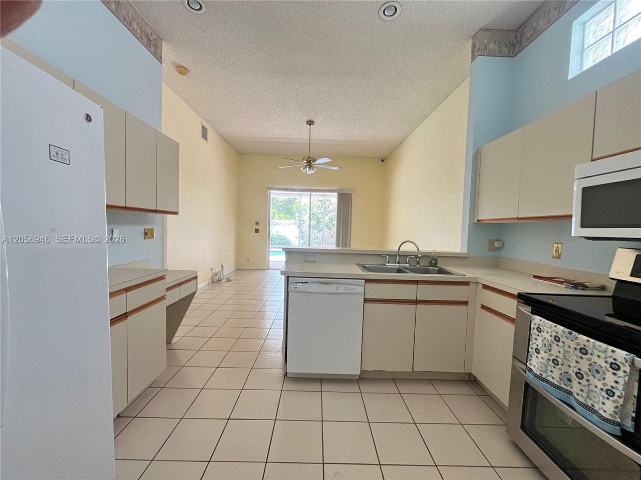 10854 Limeberry Dr, Cooper City, FL 33026 Photo