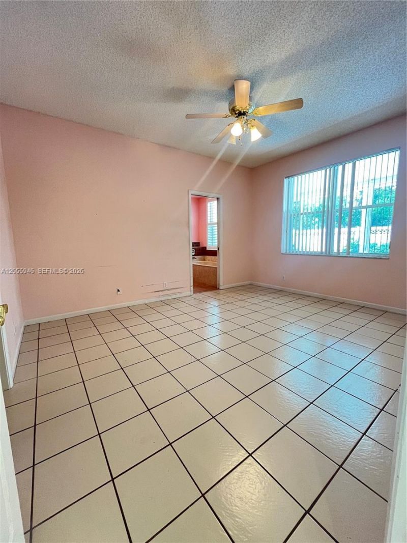 10854 Limeberry Dr, Cooper City, FL 33026 Photo