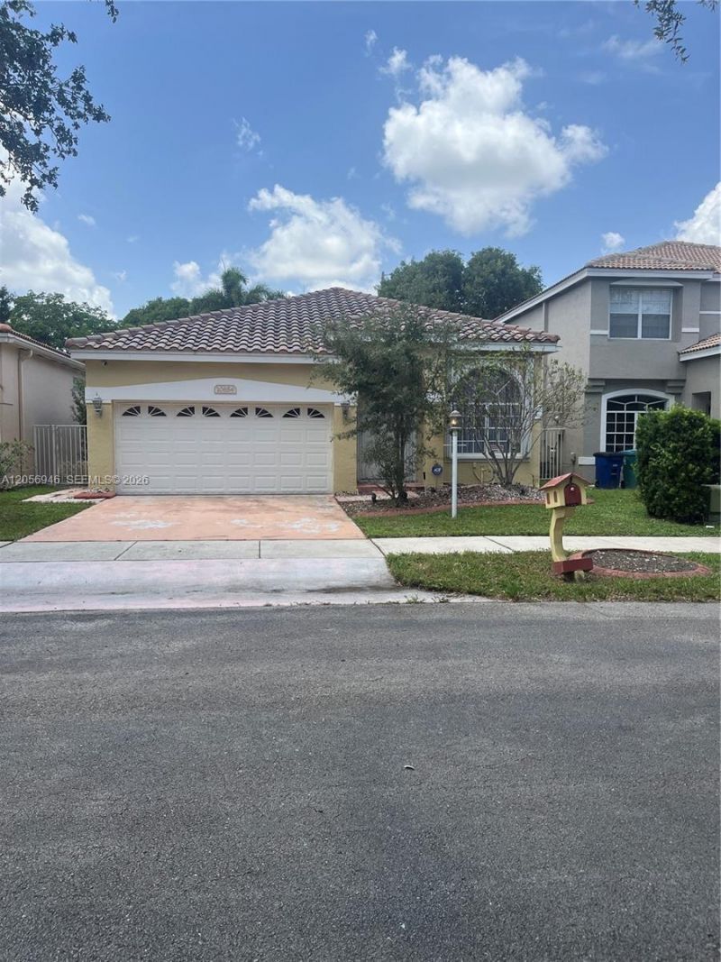 10854 Limeberry Dr, Cooper City, FL 33026 Photo