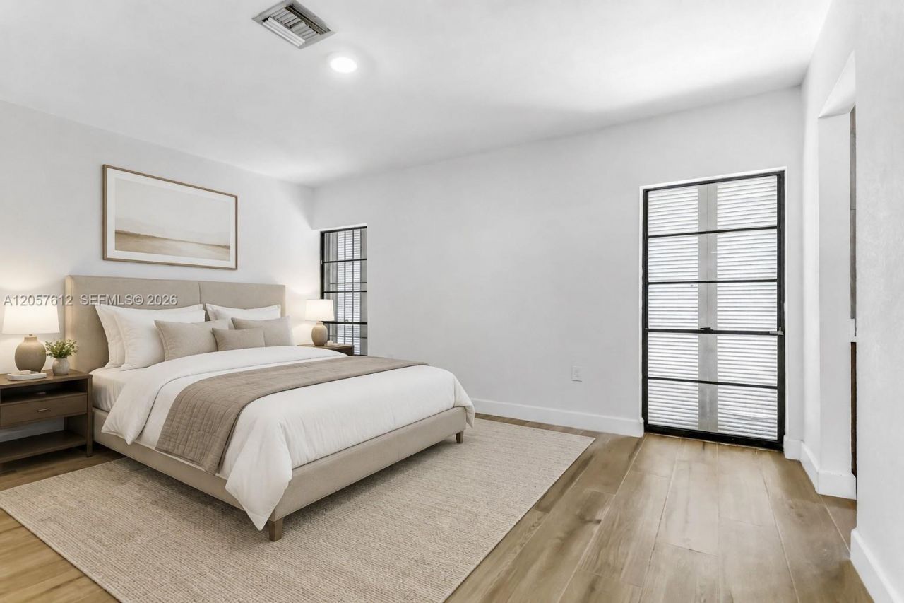 8350 Dundee Ter , Miami Lakes, FL 33016 Photo