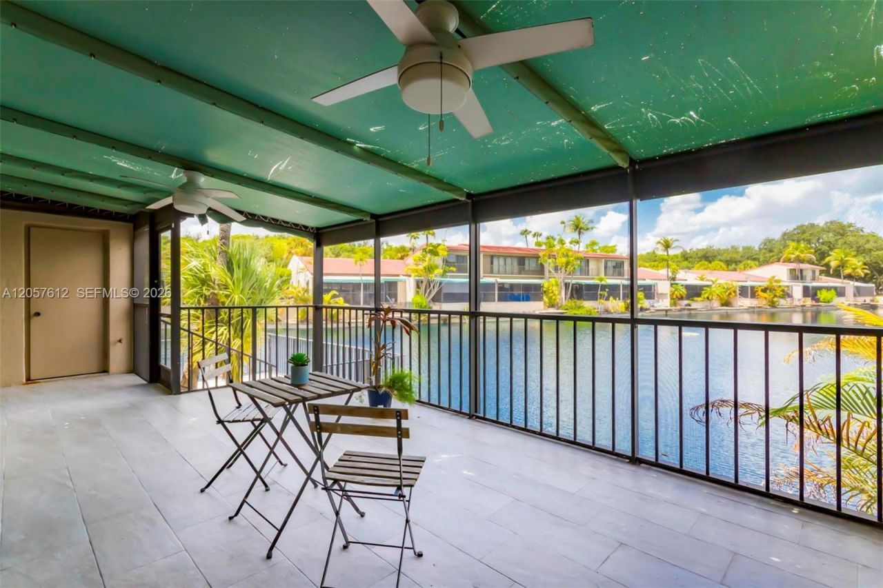 8350 Dundee Ter , Miami Lakes, FL 33016 Photo