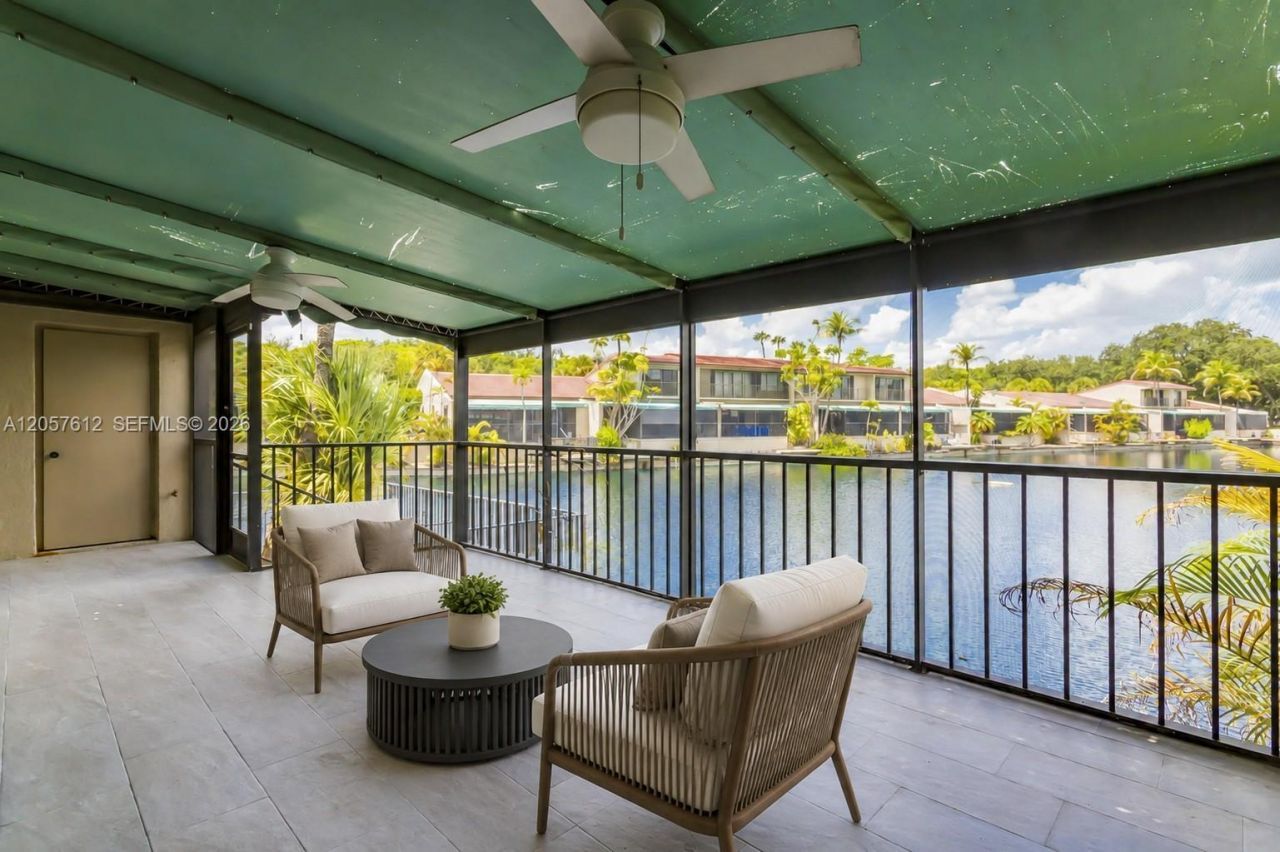 8350 Dundee Ter , Miami Lakes, FL 33016 Photo