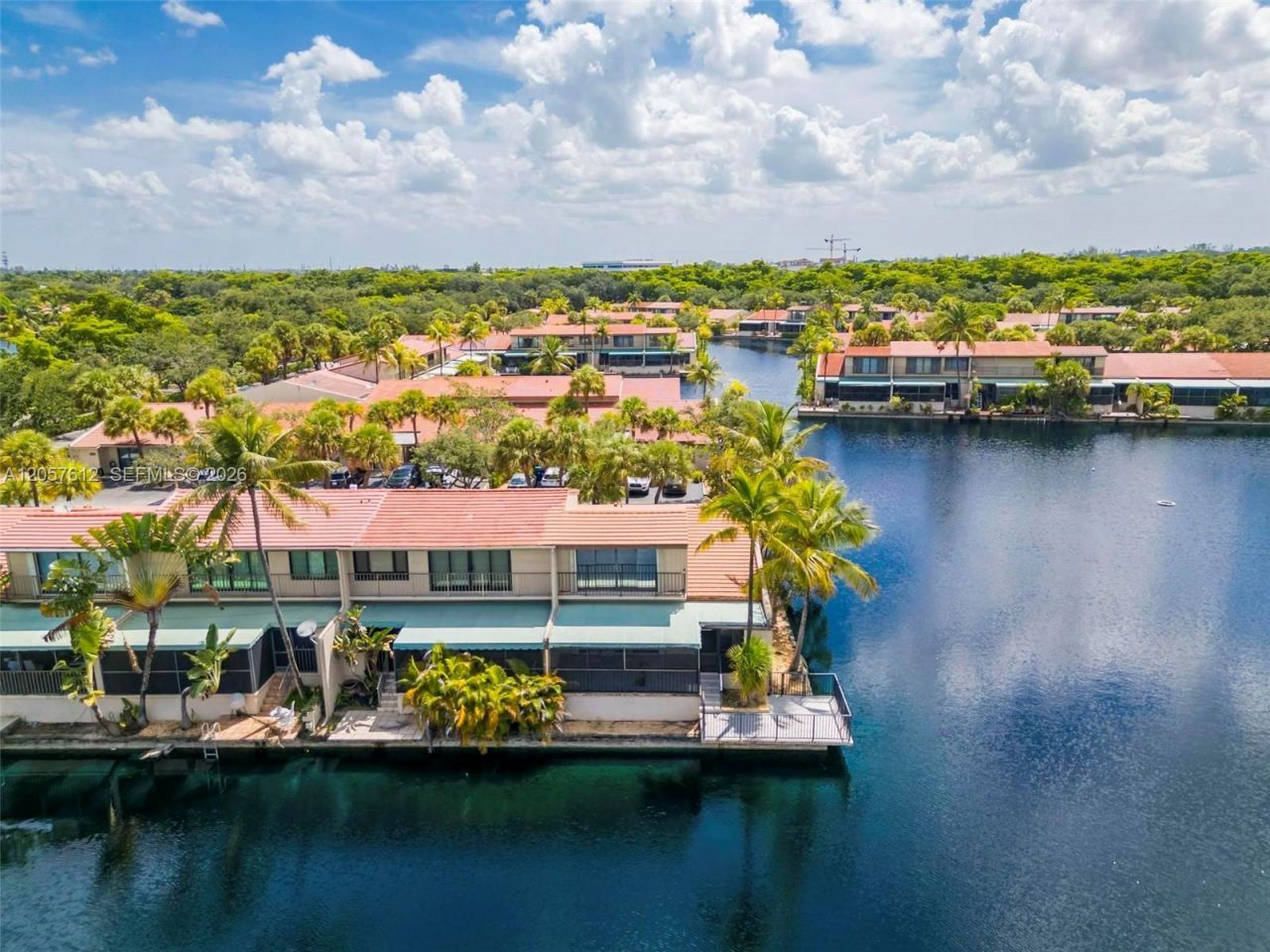 8350 Dundee Ter , Miami Lakes, FL 33016 Photo