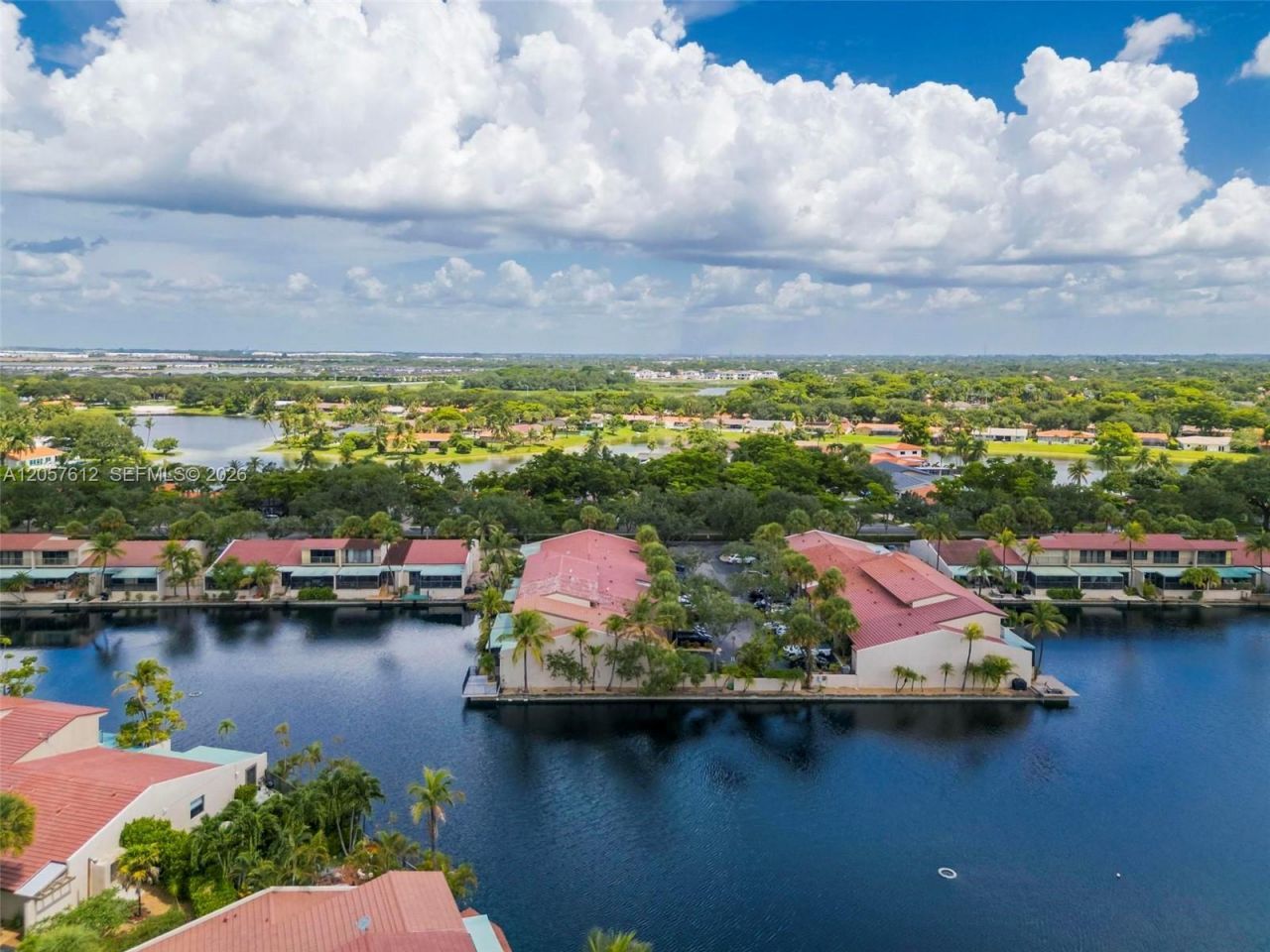 8350 Dundee Ter , Miami Lakes, FL 33016 Photo
