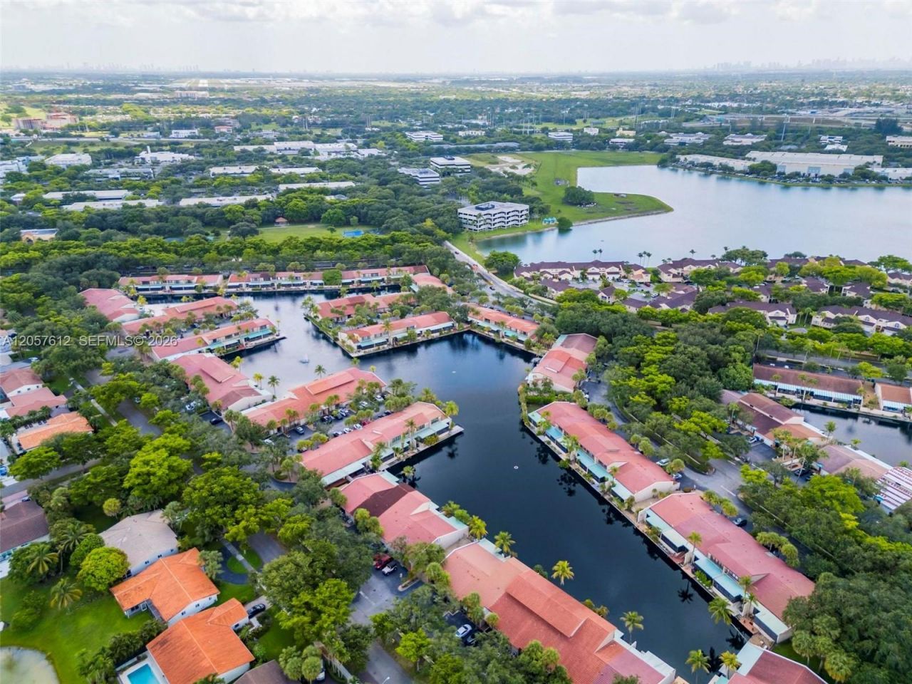 8350 Dundee Ter , Miami Lakes, FL 33016 Photo