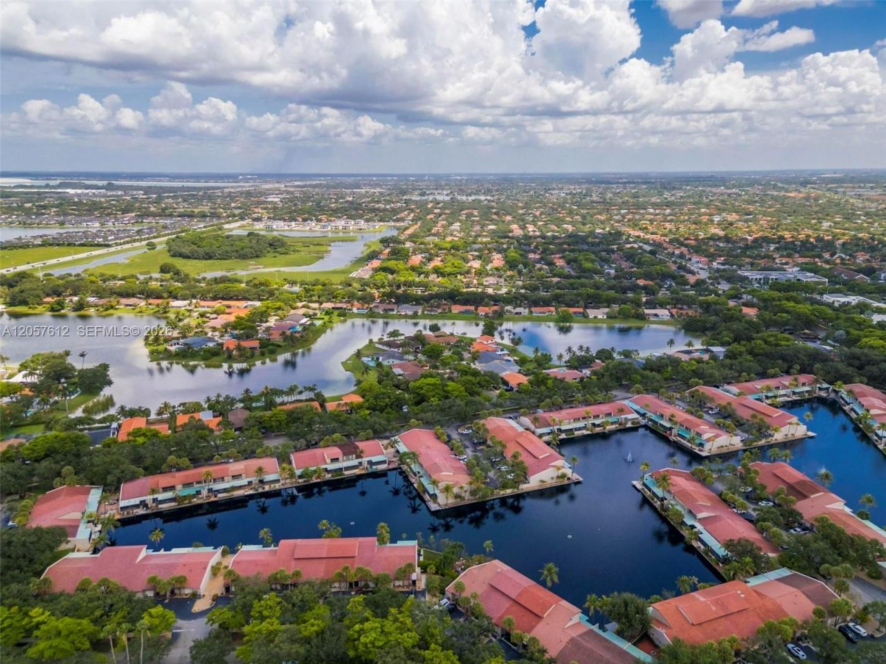 8350 Dundee Ter , Miami Lakes, FL 33016 Photo