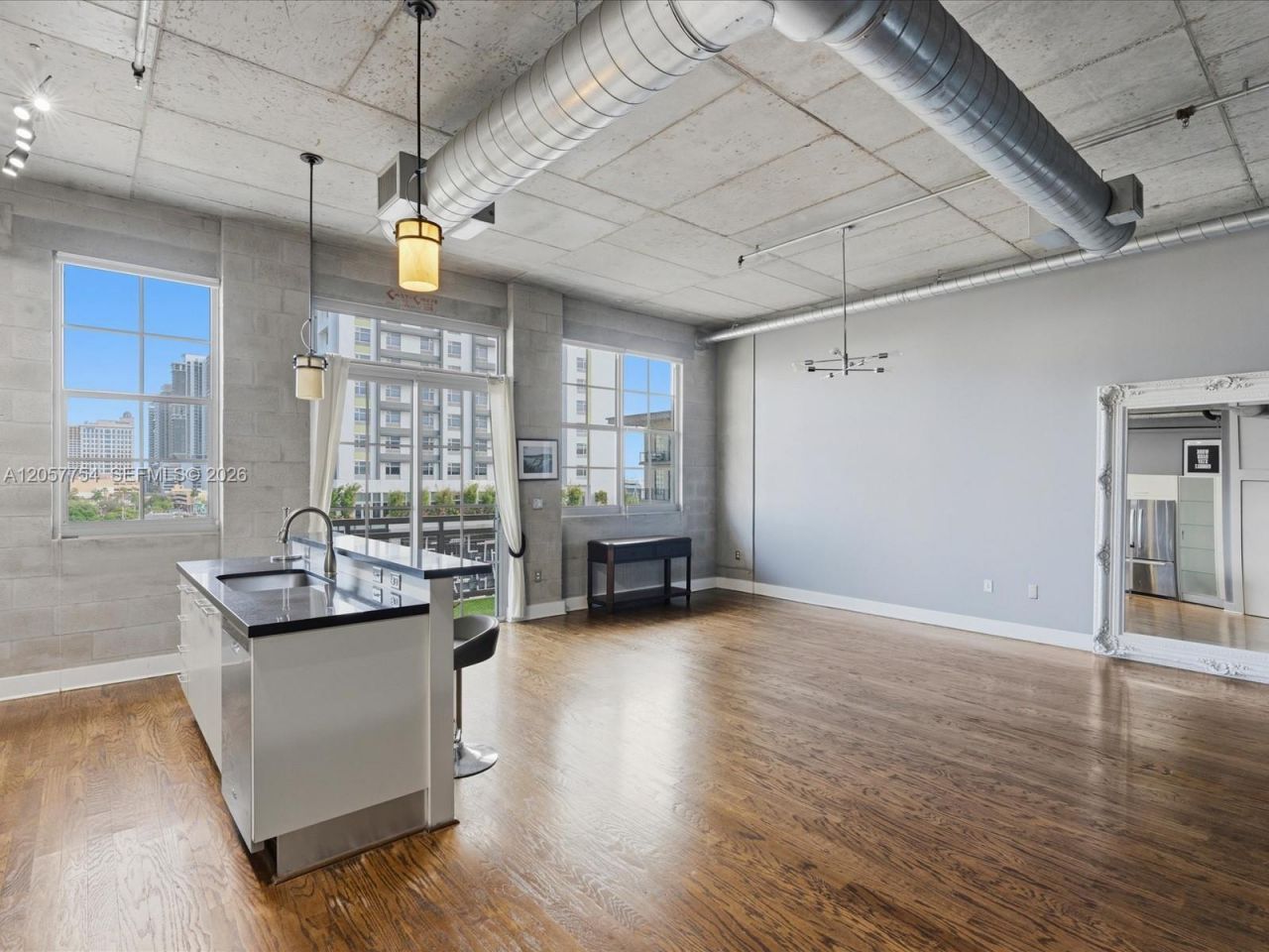410 NW 1st Ave, Unit 604, Fort Lauderdale, FL 33301 Photo