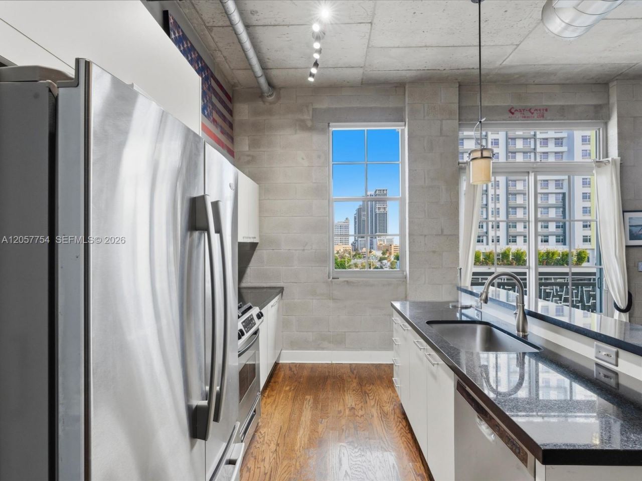 410 NW 1st Ave, Unit 604, Fort Lauderdale, FL 33301 Photo