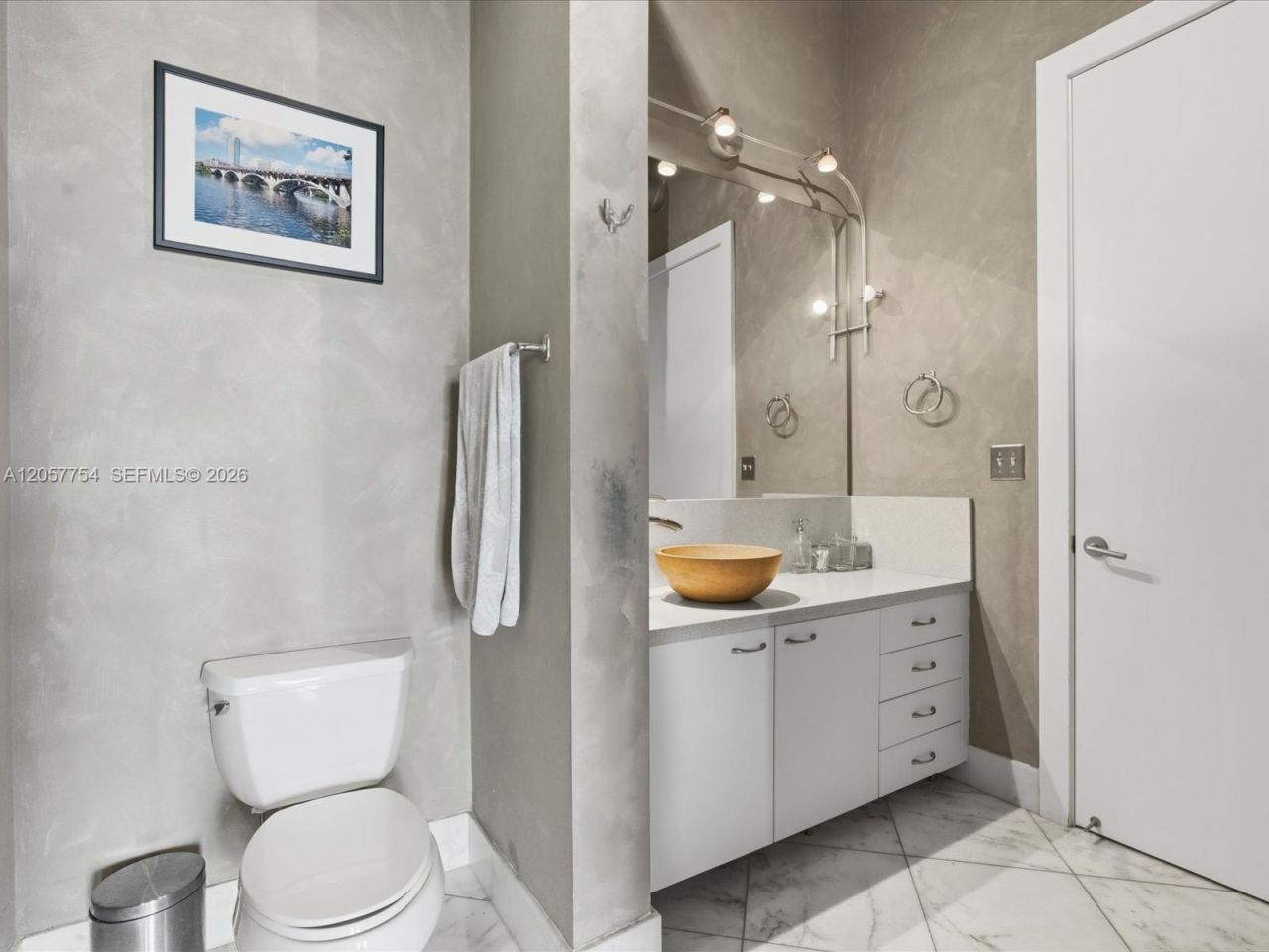410 NW 1st Ave, Unit 604, Fort Lauderdale, FL 33301 Photo