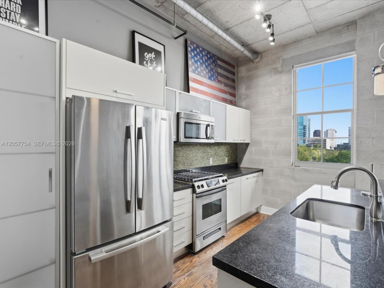 410 NW 1st Ave, Unit 604, Fort Lauderdale, FL 33301 Photo