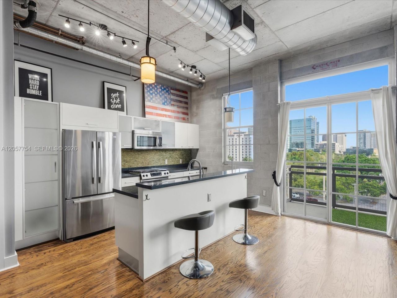 410 NW 1st Ave, Unit 604, Fort Lauderdale, FL 33301 Photo