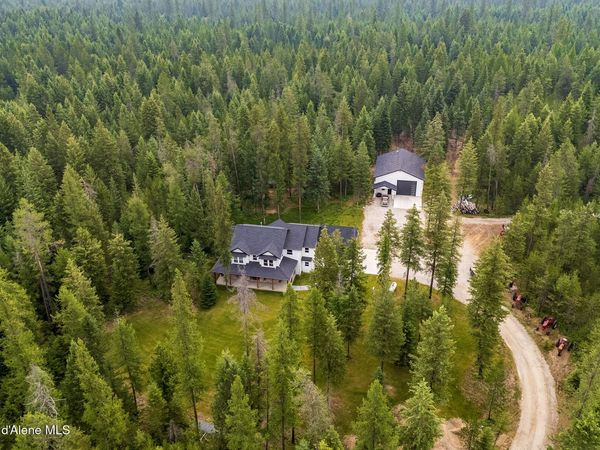 33254 N Riffle RD , Spirit Lake, ID 83869