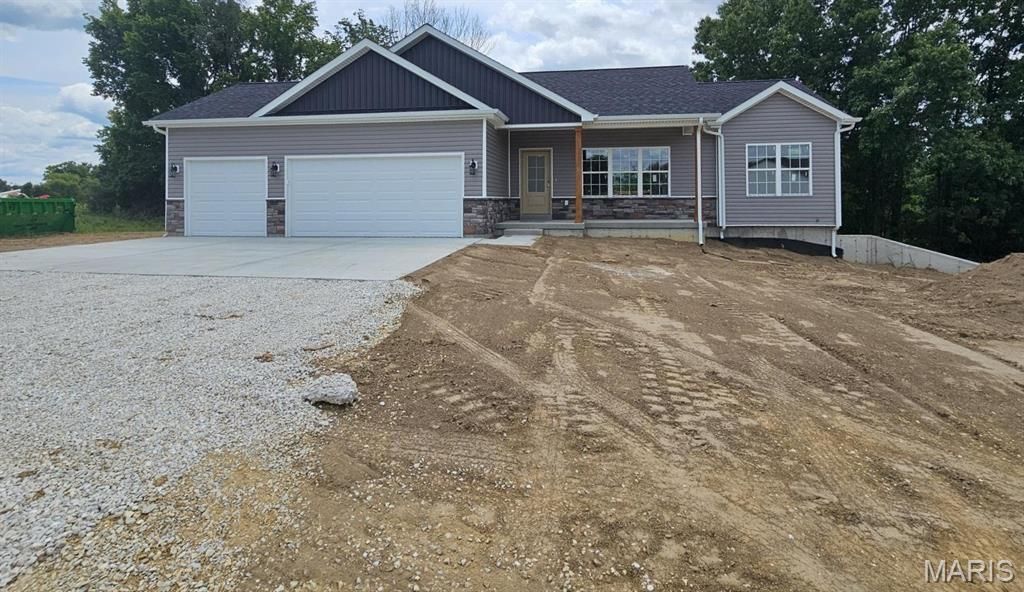 210 Hawkins Ridge Court , Troy, MO 63379 Main Photo
