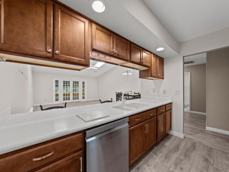 312 Lisa Ann Drive, Huron, OH 44839 Photo 7