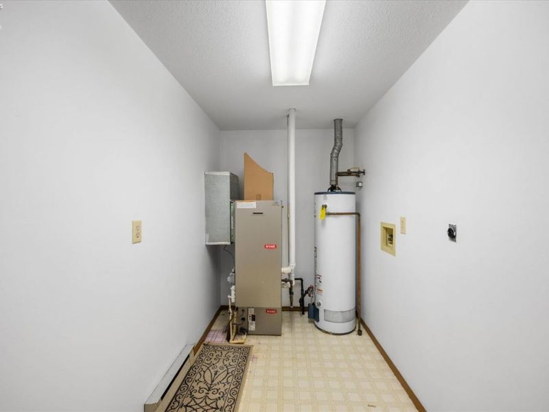 550 S Tiffin Street, Port Clinton, OH 43452 Photo 24