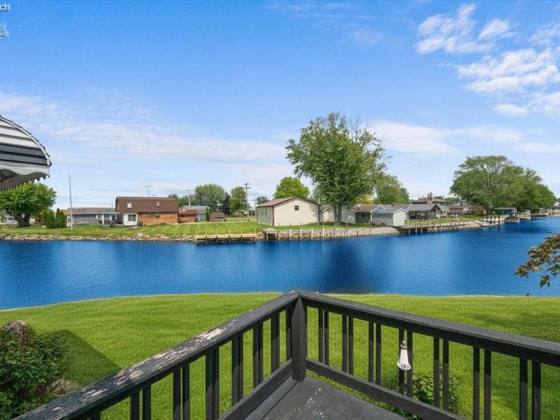 550 S Tiffin Street, Port Clinton, OH 43452 Photo 25
