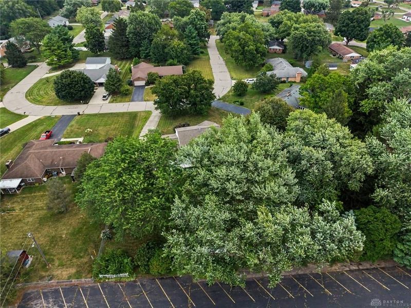 129 Outerview Circle, Xenia Township, OH 45385 Photo 2