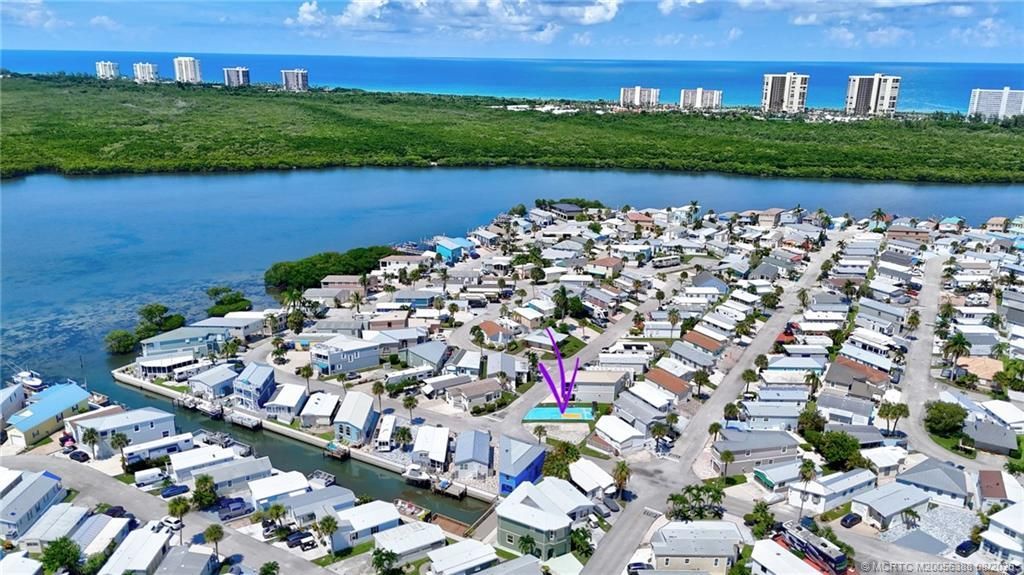 529 Nettles Boulevard, Jensen Beach, FL 34957 Photo