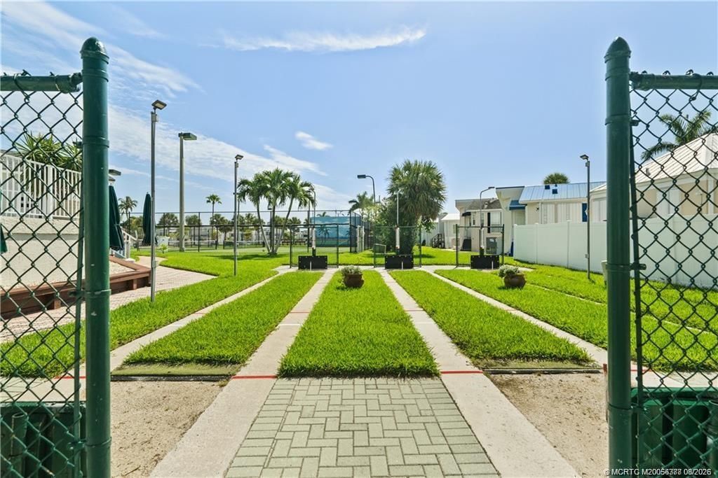 529 Nettles Boulevard, Jensen Beach, FL 34957 Photo
