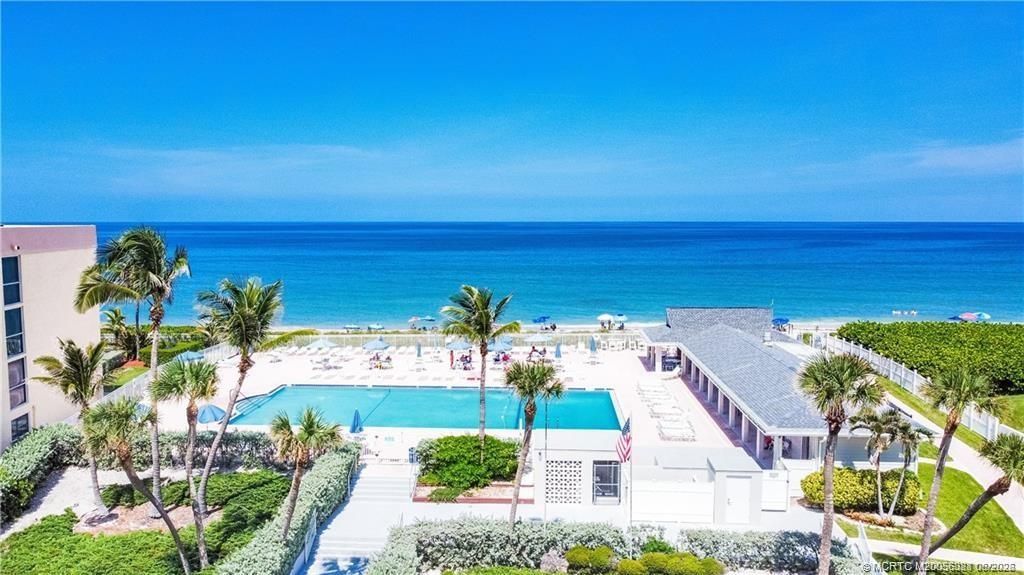 529 Nettles Boulevard, Jensen Beach, FL 34957 Photo