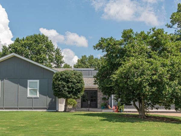 204 W Stroud Street W, Jonesboro, AR 72401